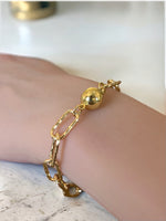 Golden Links: Elegant Paperclip Chain Bracelet with Magnetic Closure