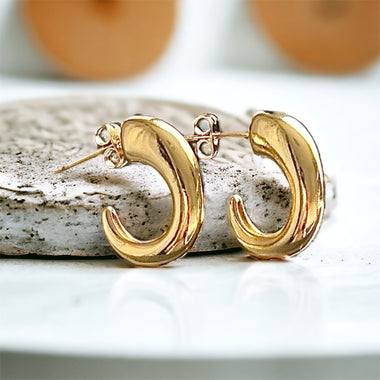 Sleek Brilliance: C-Shaped Hoop Earrings in Gold and Rhodium Plating