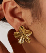 18K Gold Plated Textured Flower Earrings