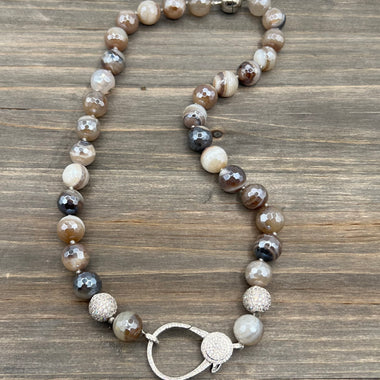 Natural 12mm Madagascar Agate Necklace