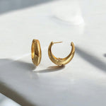 18K Gold Polished Oval Hoop Earrings